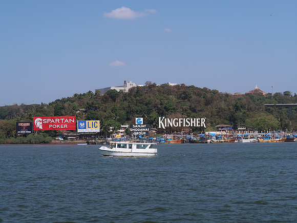 IMG_8101-river-advertising
