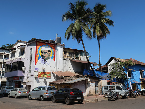 IMG_8147-muslim-man-mural
