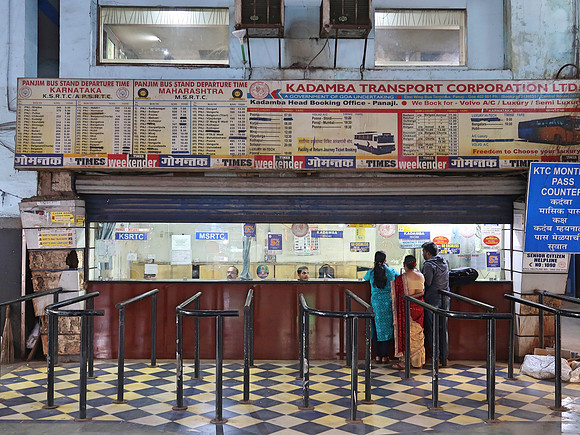 IMG_8317-bus-ticket-counter