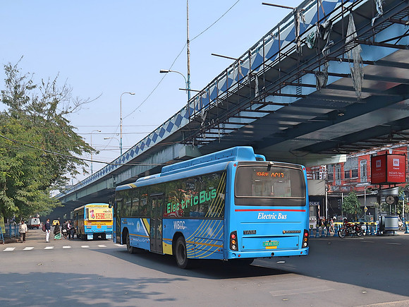 IMG_8556-electric-bus