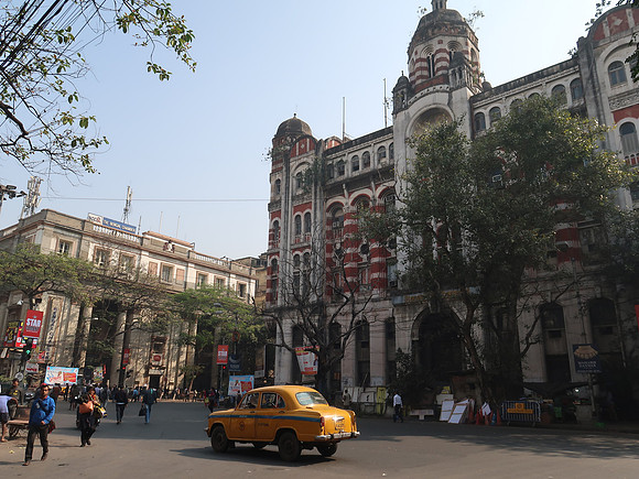 IMG_8659-standard-chartered-building