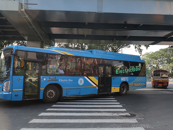 IMG_8784-electric-bus