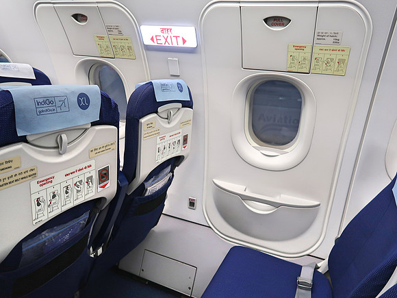 IMG_8873-exit-row