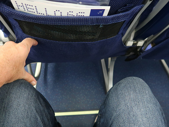 IMG_8875-exit-row-room