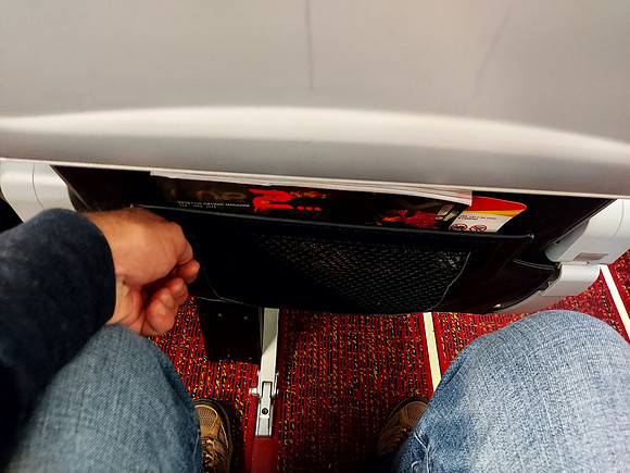 20240320_004331-mel-sgn-legroom