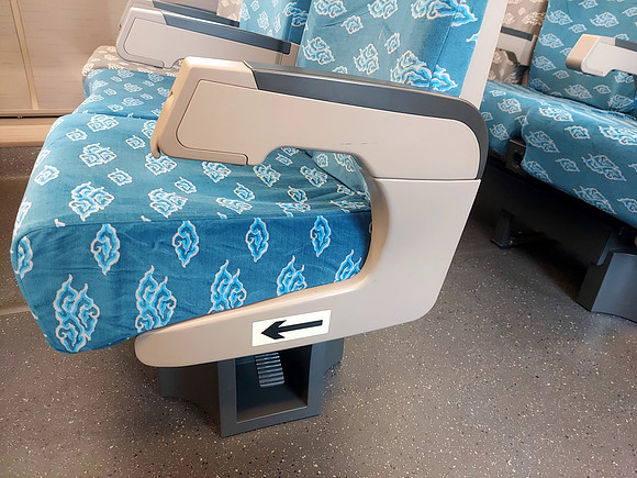 20240427_112949-reversible-seats