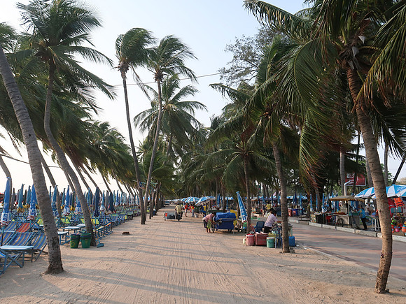 IMG_9298-beach-chairs