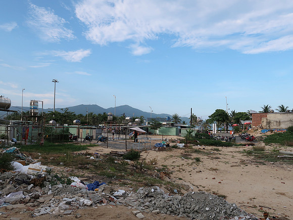 IMG_0446-vo-nguyen-giap-and-vo-van-kiet-land-clearance