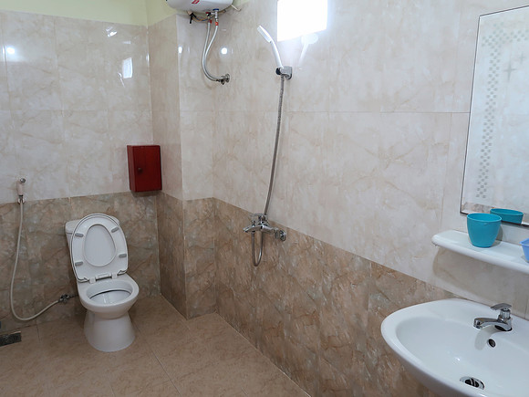 IMG_0707-hong-hai-bathroom