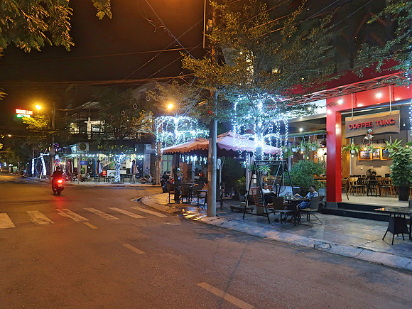 IMG_0878-ly-tu-trong-cafes
