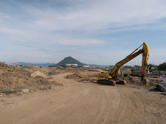 IMG_0918-ho-son-lake-construction