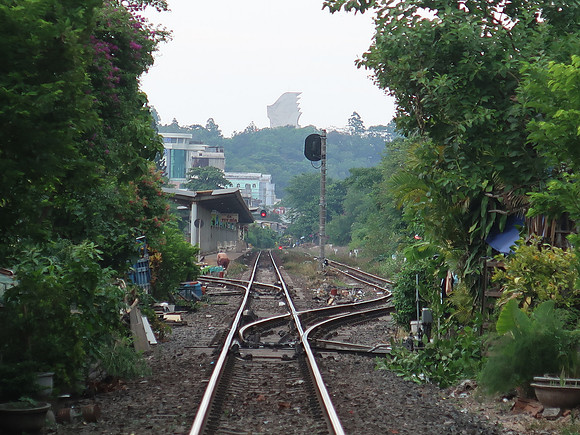 IMG_1089-track-to-station