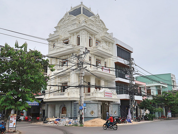 IMG_1304-fake-mmansion