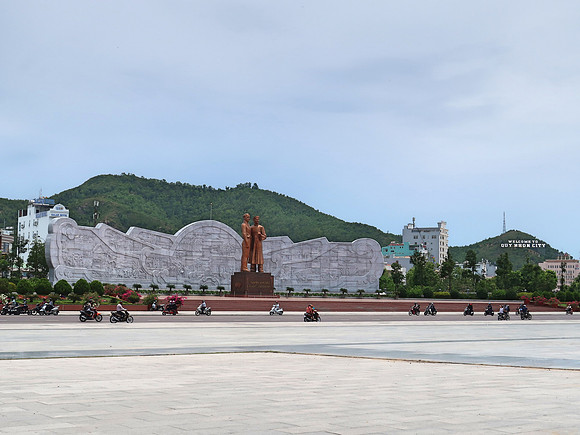 IMG_1389-quy-nhon-square