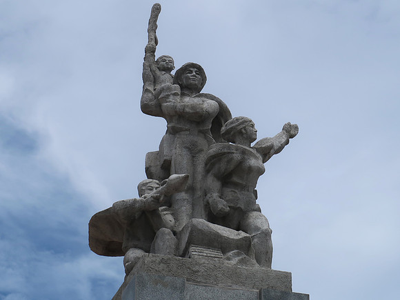 IMG_1418-victory-monument