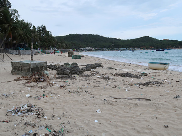 IMG_1201-vinh-hoa-rubbish