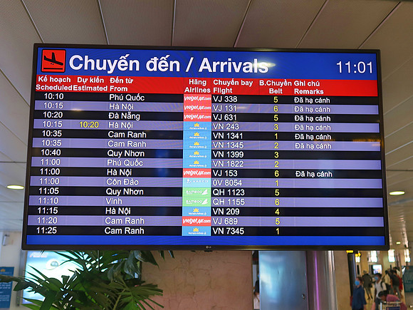 IMG_1587-domestic-arrivals