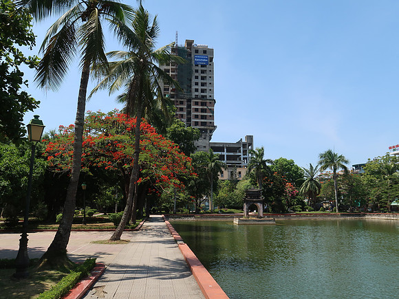 IMG_1663-thanh-quang-park-lake