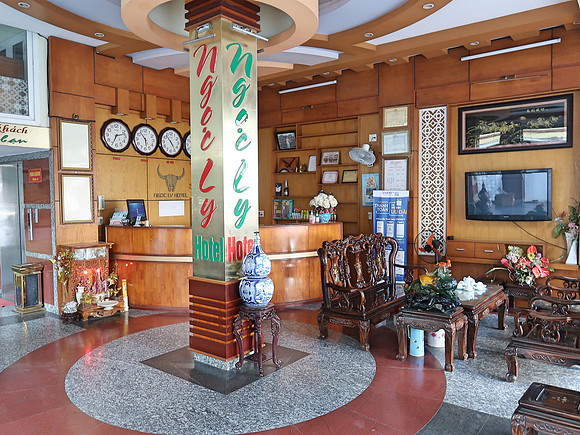 IMG_1716-hotel-reception
