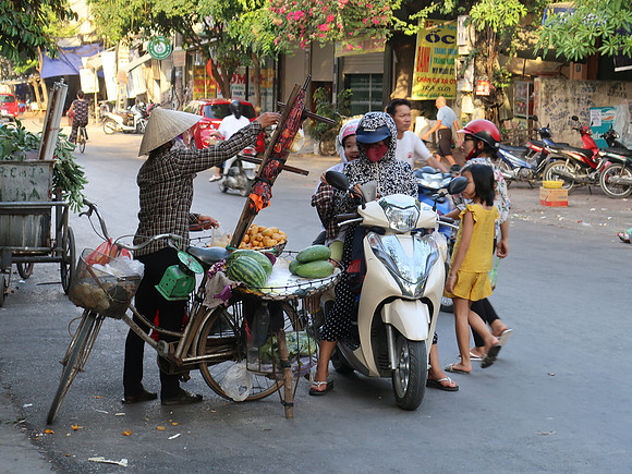 IMG_1749-street-vendors