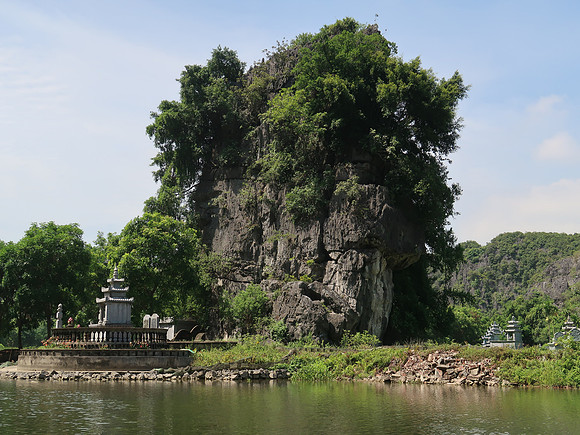 IMG_2083-shrines