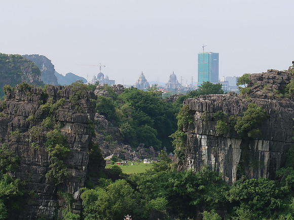 IMG_2142-ninh-binh-mansion-view
