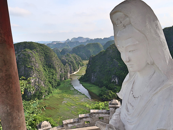 IMG_2151-lady-buddha-view