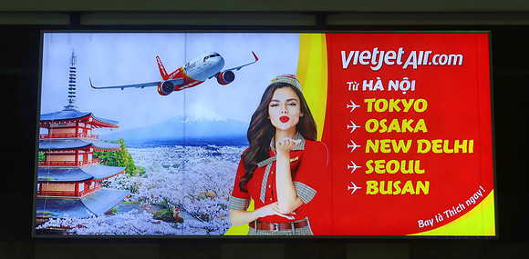 IMG_2702-vietjet-international-from han