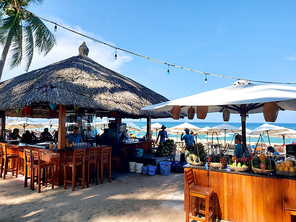 20240330_145629-blue-sea-bar