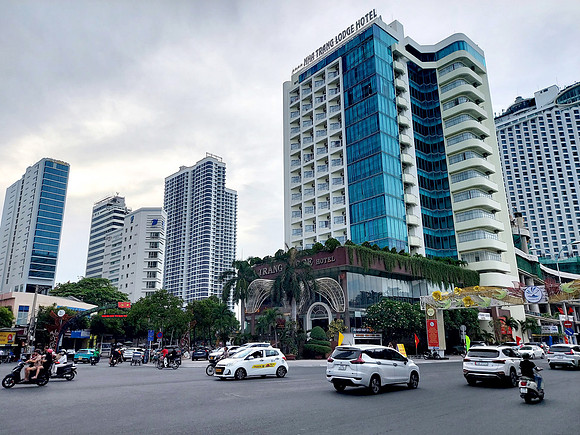 20240331_160712-nha-trang-lodge-hotel