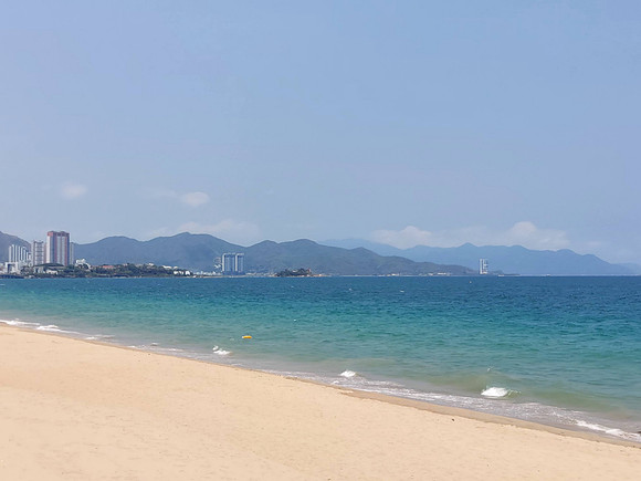 20240401_122117-nha-trang-beach