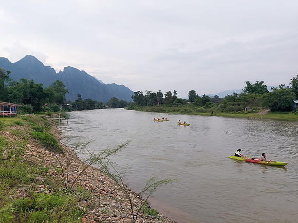 20220530_175148-kayakers