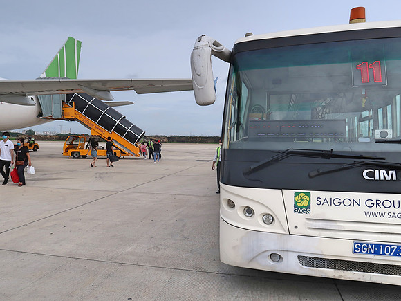 IMG_3515-sgn-bus-for-vdo-flight