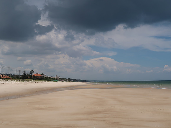IMG_3303-tan-thanh-beach-sand