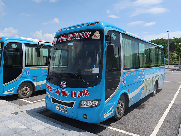 IMG_3530-free-airport-bus-to-ha-long