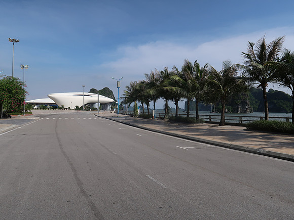 IMG_3578-road-to-quang-minh-exhibition-center