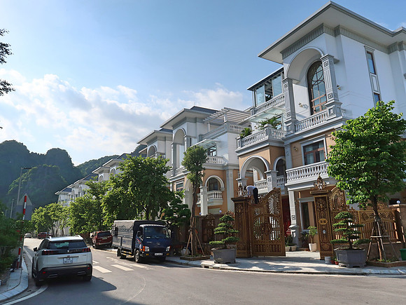 IMG_3601-mon-rosalia-villas