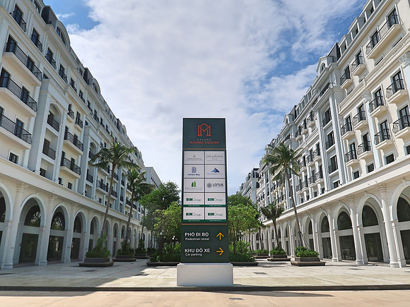 IMG_3677-halong-marina-square