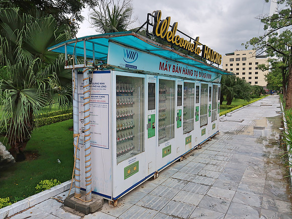 IMG_3800-vending-machines