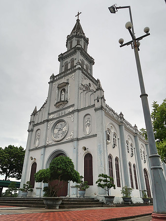 IMG_3828-hon-gai-church