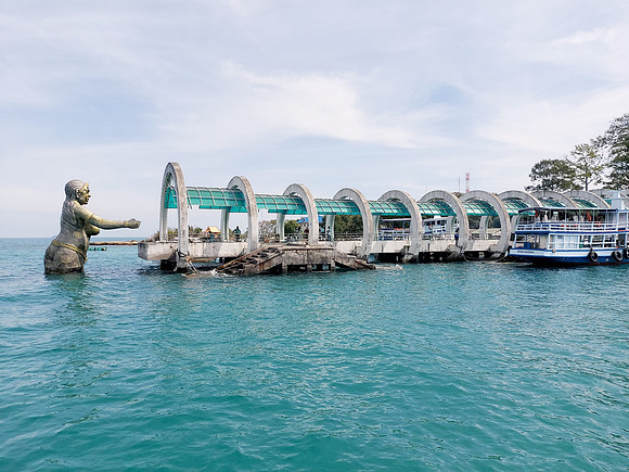 20211219_134632-koh-samet-port-pier