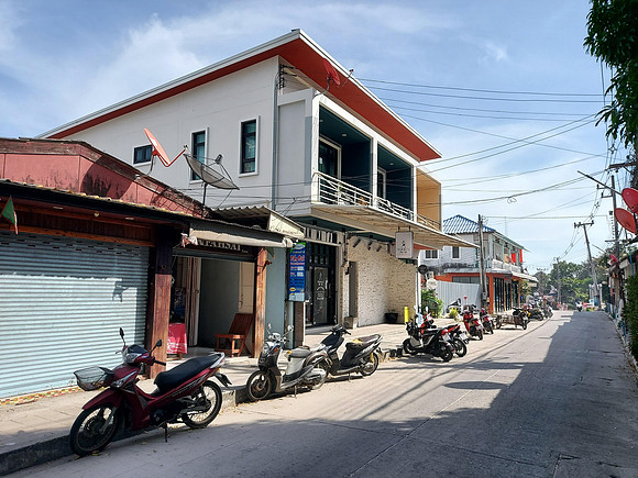 20211219_142816-ban-fahsai-koh-samet