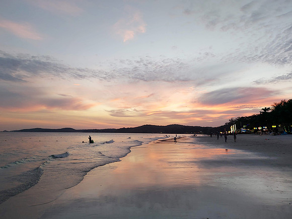 20211219_180240-beach-sunset