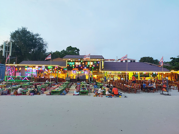 20211219_180447-ploy-talay