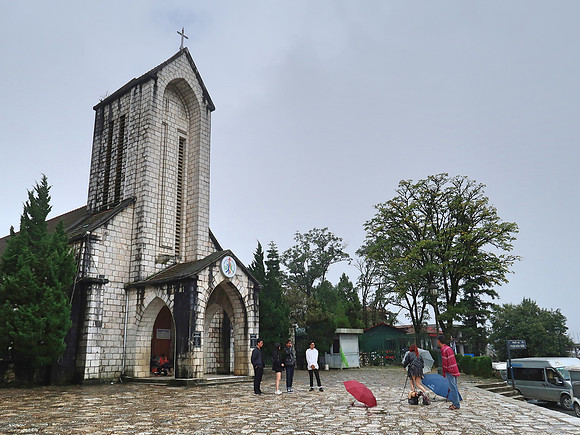 IMG_3980-sapa-church