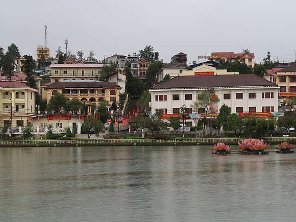 IMG_4193-administrative-buildings