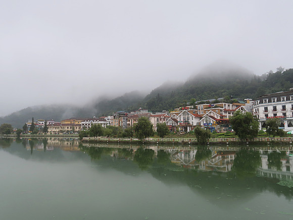 IMG_4248-misty-mountains
