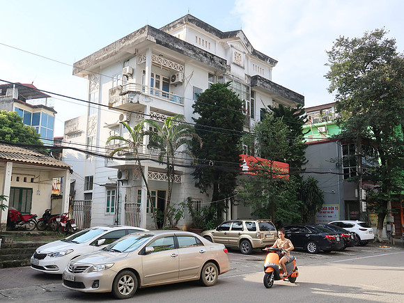 IMG_4526-180-pho-coc-leu