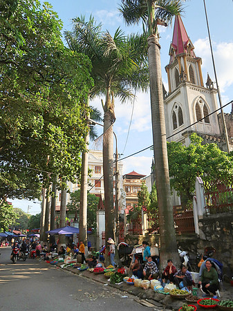IMG_4542-church-market