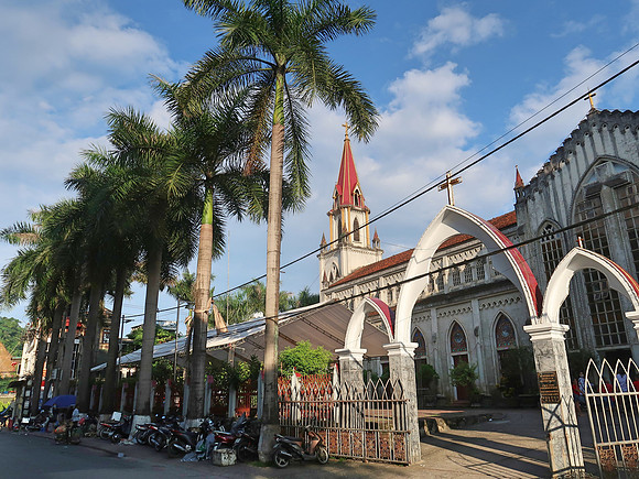 IMG_4547-coc-leu-church